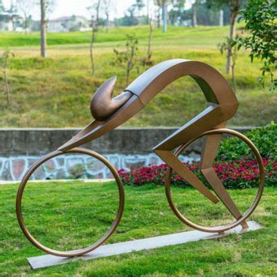 不锈钢抽象自行车雕塑制作