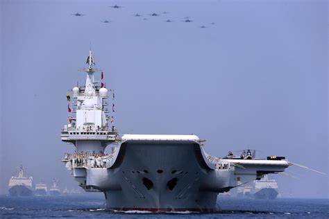 中国军舰