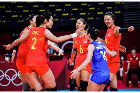 中国女排最终3-0战胜日本女排