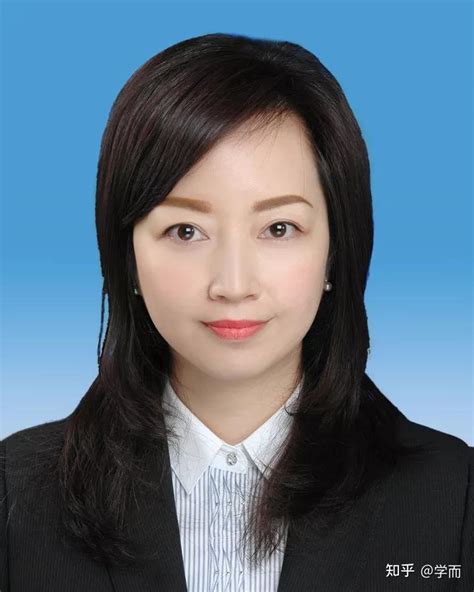 中国最年轻的女副省级干部