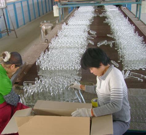 中国有多少玻璃制品厂