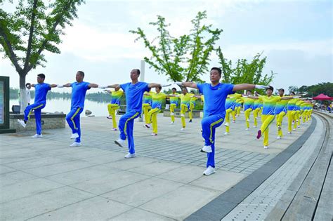 中国梦广场健身舞