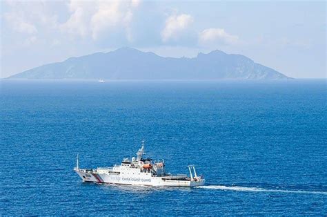 中国海警巡航钓鱼岛领海