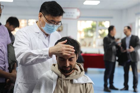 中国的医生到外国能执业吗