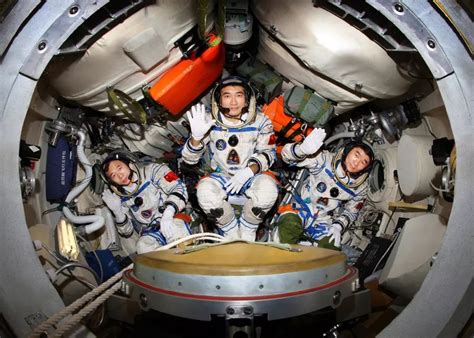 中国空间站现在的航天员