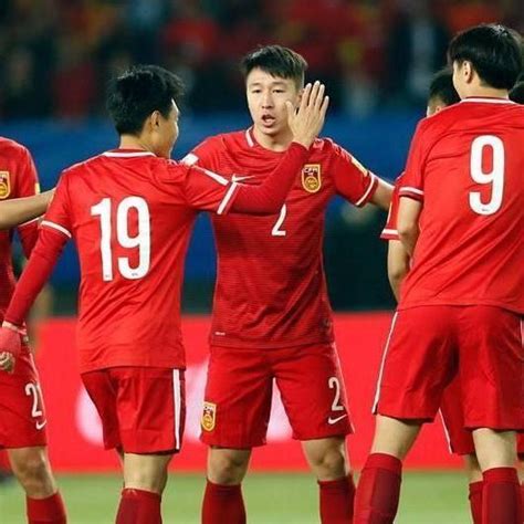 中国足球人物的简介