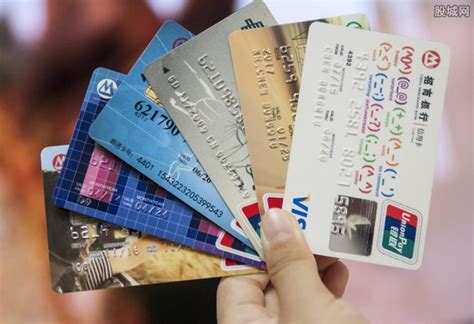 中国银行大学生怎么办理储蓄卡