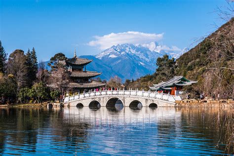 中国10个旅游胜地名单