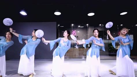 串烧舞蹈视频完整版流行舞蹈2022快手