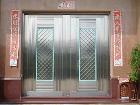 丽江不锈钢门窗多少钱一平方