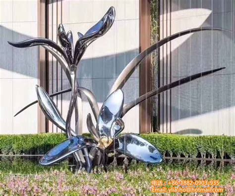 丽江市玻璃钢雕塑设计供应商
