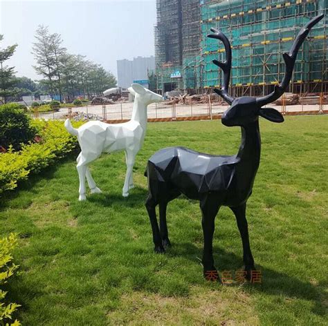 乌鲁木齐玻璃钢雕塑动物公司