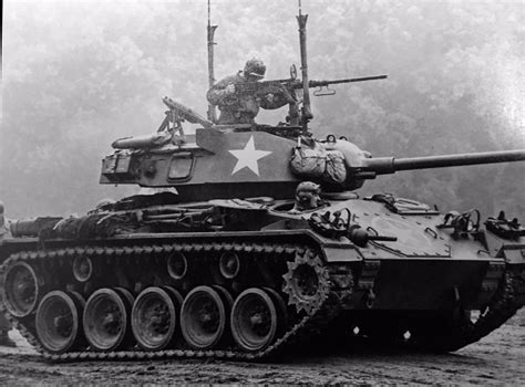 以下哪种二战坦克曾大规模装备美军