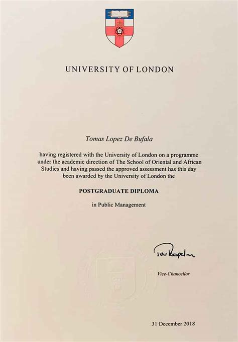 伦敦华人大学毕业证书