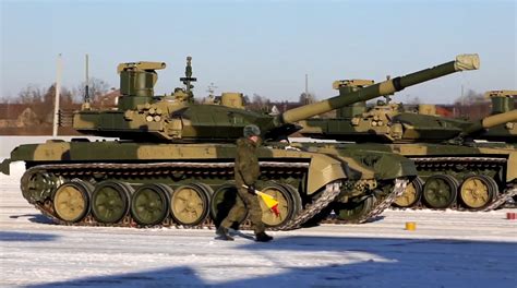 俄军新型坦克在乌克兰战场