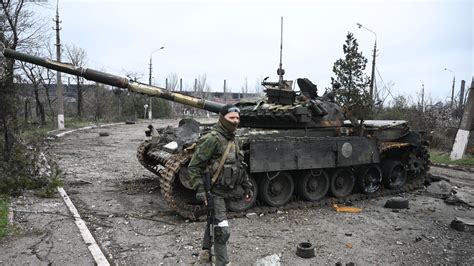 俄指挥官称10分钟内摧毁5辆乌战车