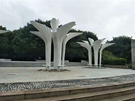 保山公园不锈钢雕塑