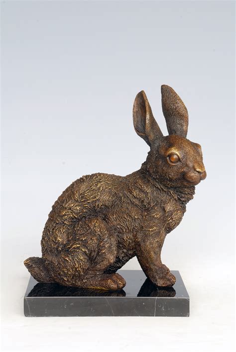 兔子雕塑图片