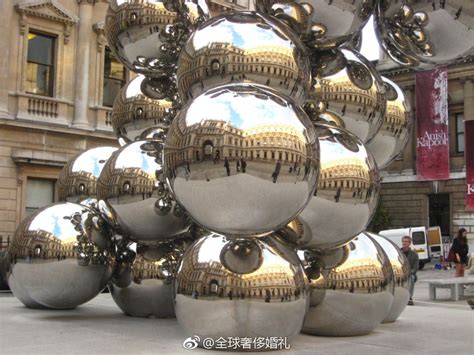 全球最高不锈钢雕塑