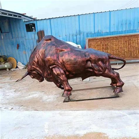 公园玻璃钢雕塑铜牛