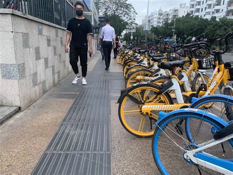 共享单车能堵住地铁口吗