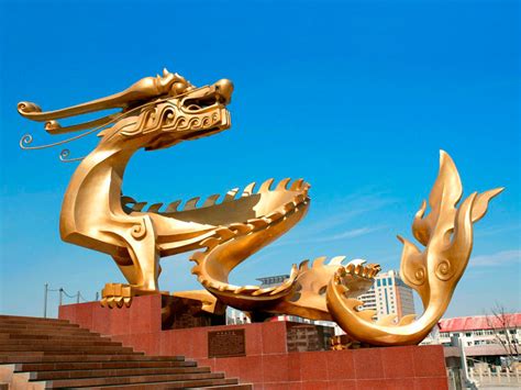 北京不锈钢龙雕塑厂商