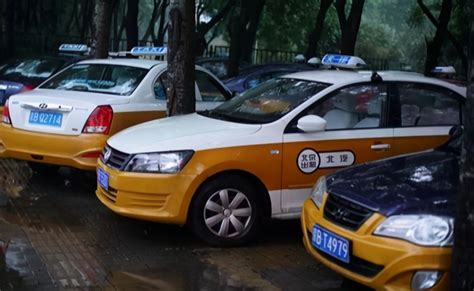 北京新月出租车公司地址