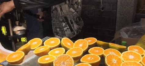 卖橙子五块钱一个