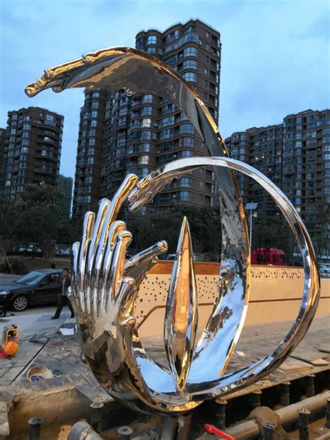 南京不锈钢雕塑公司