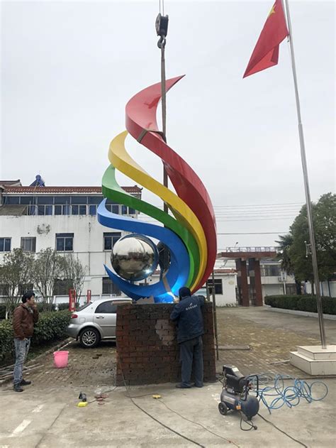 南京不锈钢雕塑加工厂