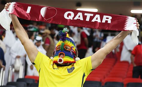 卡塔尔是第一个输的东道主吗