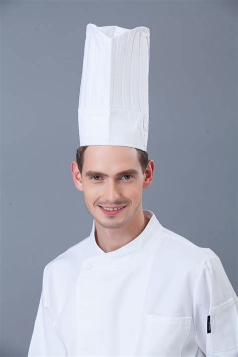厨师帽子越高越厉害吗