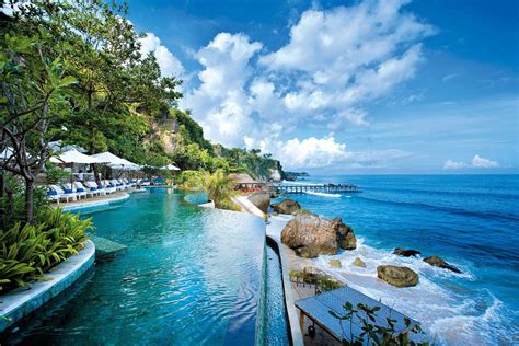 去巴厘岛旅游多少钱一个月