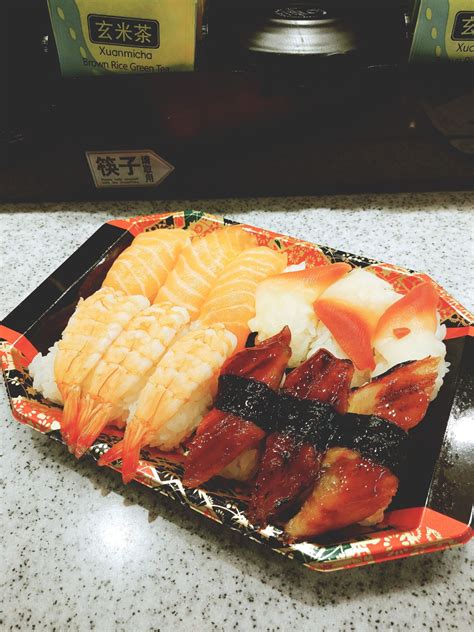 回转寿司一般吃几盘