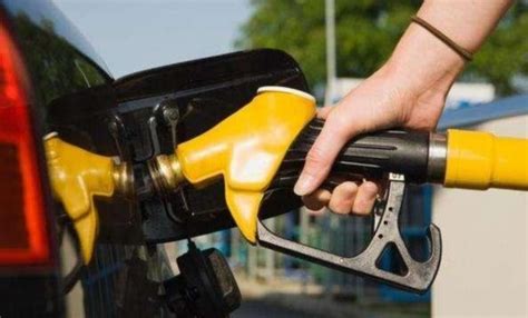国内成品油价迎年内第二涨