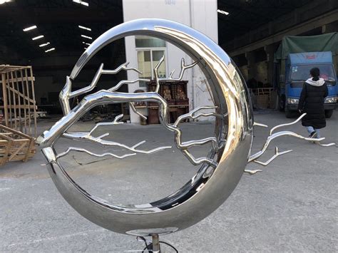 圆环不锈钢抽象雕塑制作