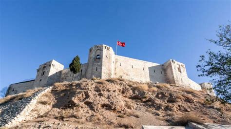 土耳其世界文化遗产古堡震中倒塌