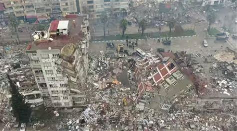 土耳其地震倒塌的楼房哪年造的
