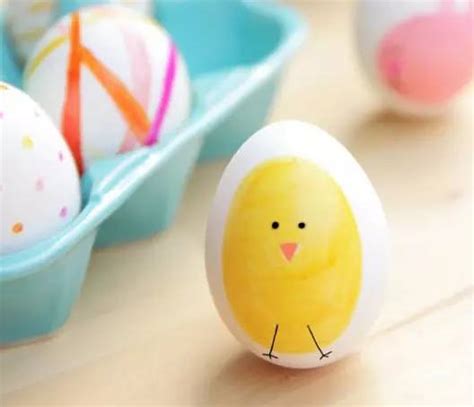 在鸡蛋上画可爱图案