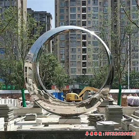 城市不锈钢圆环雕塑