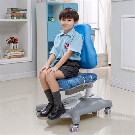 多大的孩子可以坐儿童椅