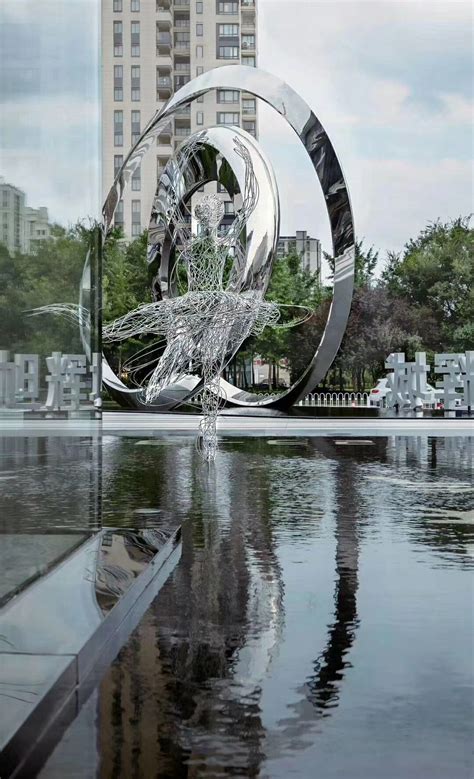 大型不锈钢艺术品雕塑