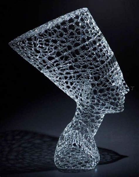 大型创意玻璃雕塑图片