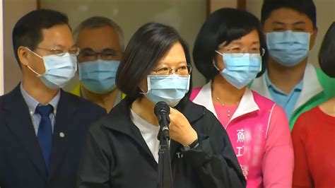 大陆人怒怼台湾政客