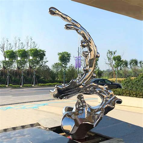 安徽不锈钢雕塑推荐厂家