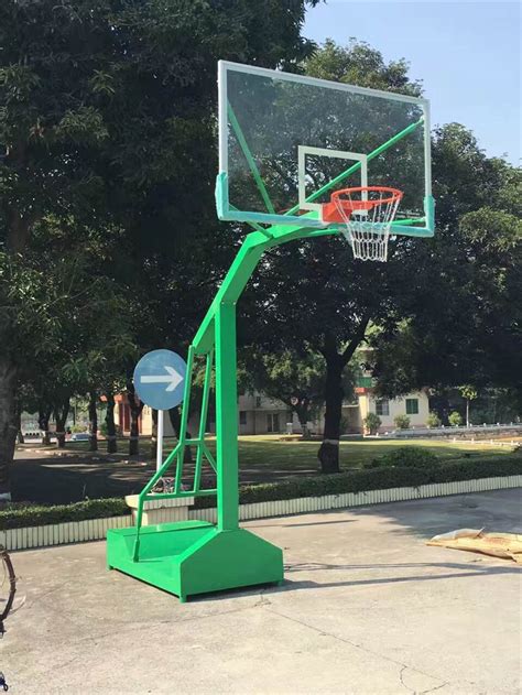 安装篮球架人工价格