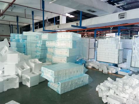 定西玻璃制品泡沫包装箱工厂