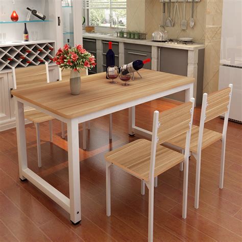 家用钢木餐桌椅