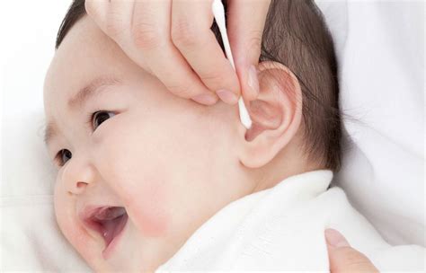 小孩耳朵里面痛应急处理方法