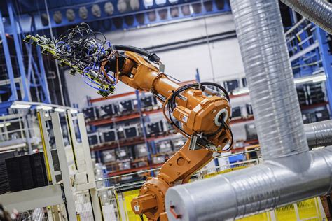 工业机器人技术与运用工资高吗